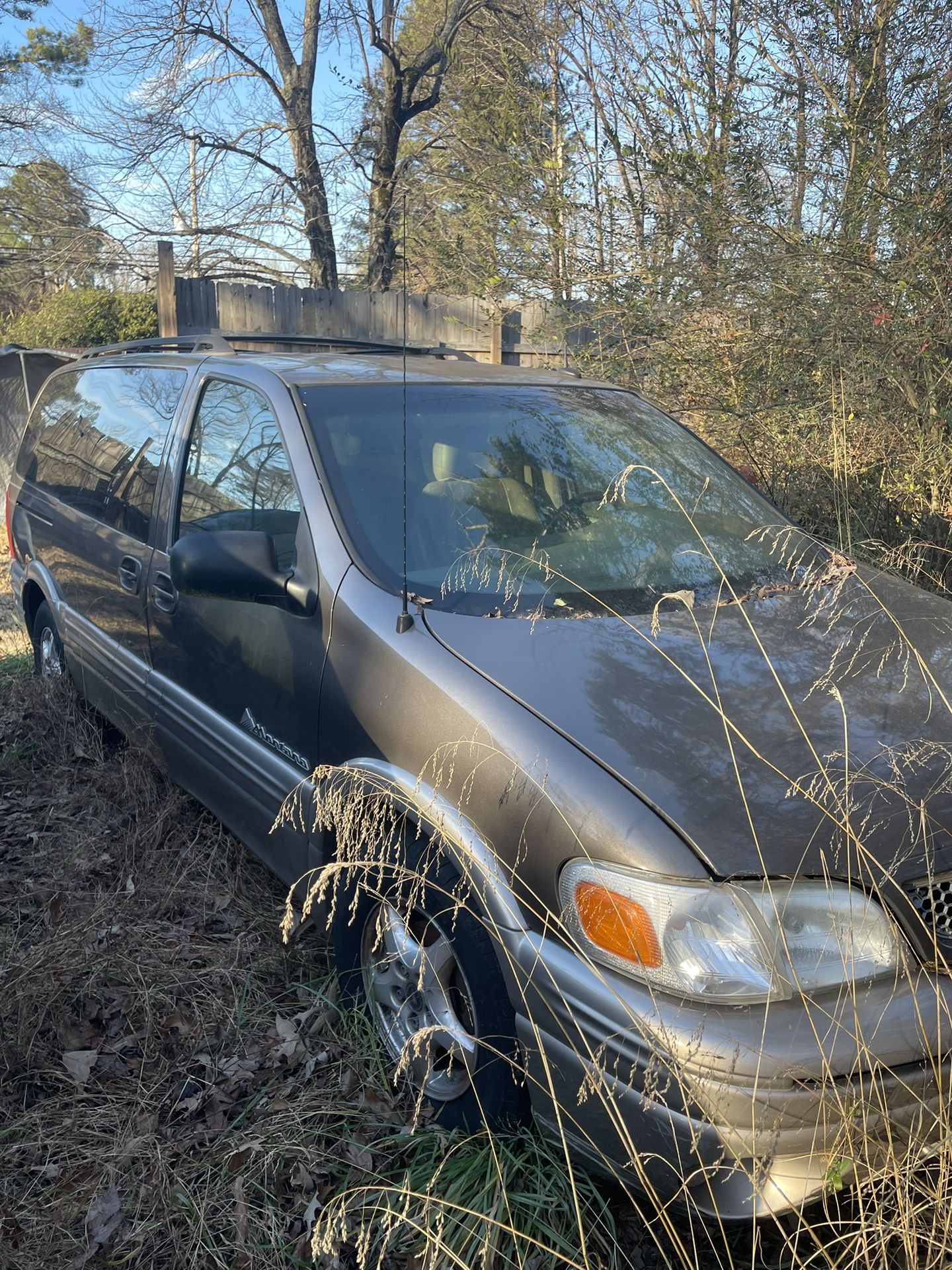 2003 Pontiac Montana