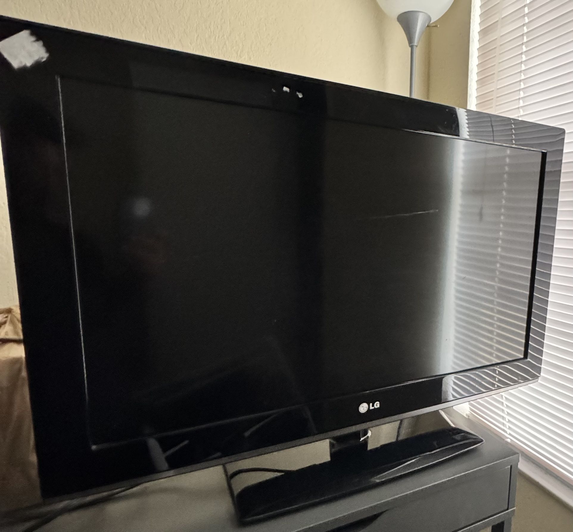 32” Tv
