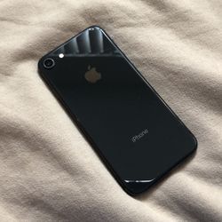 iPhone 8  (iCloud Block)