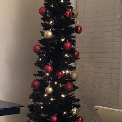 Slim Christmas Tree (Black 6FT) 