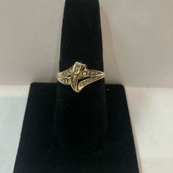 10k gold ring #111311-2 MJ