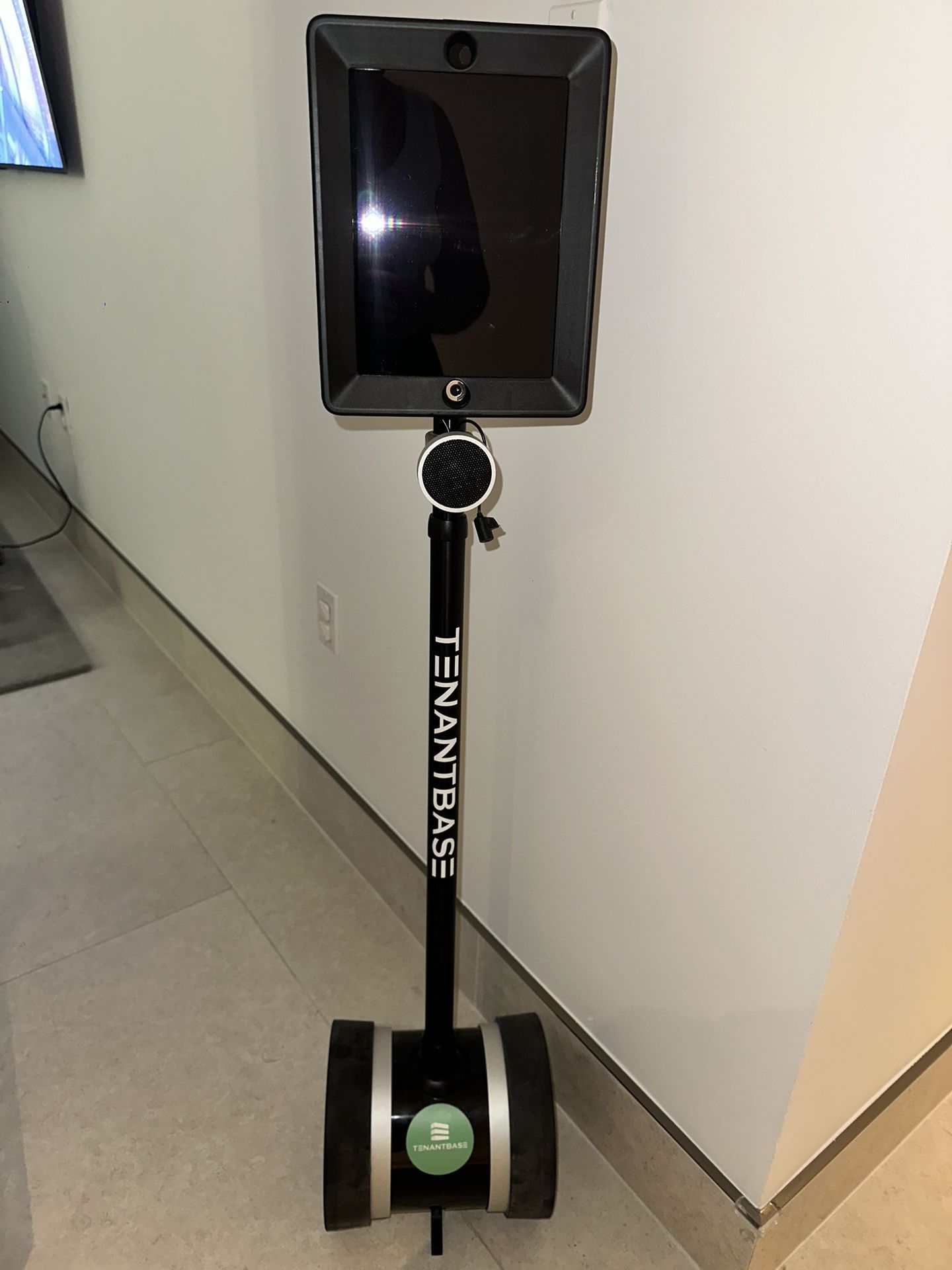 Double Robotics - Double 2 Telepresence Robot for the Hybrid Office