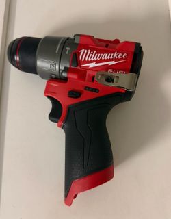 Milwaukee M12 1/2 Hammer Drill