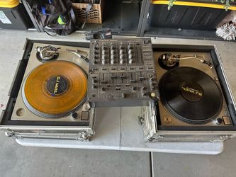Technics 1200s