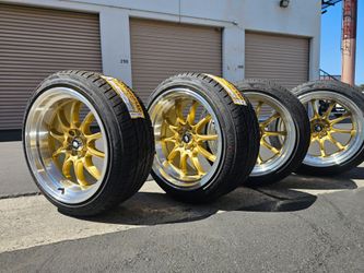 Wheels 17x9 5 lugs new rims and tires
