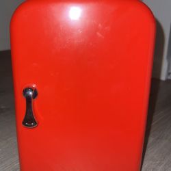 Mini Make Up / Skin Care Fridge 