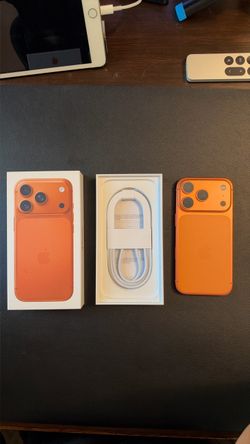 iPhone 17 Pro 256GB - Cosmic Orange - Unlocked - Flawless Condition