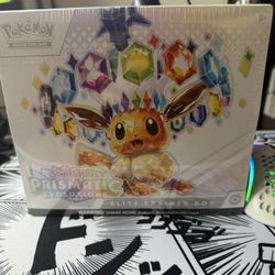 Pokémon Prismatic Evolutions ETB