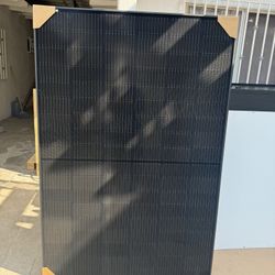 410 Watts Solar Paneles Resident 