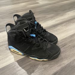 Jordan 6 UNC