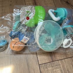 Pacifiers, Chew Glove, Teething Toys, Teething Pacifiers For Gel, Medicine Strawberry Dispenser, Hand Rattle Toy, 