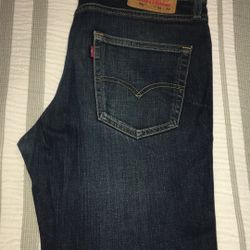 LEVI JEANS