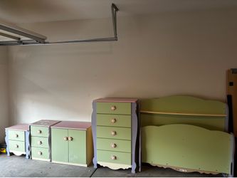 Girly bedroom set