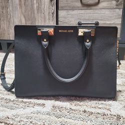 Michael Kors Satchel 