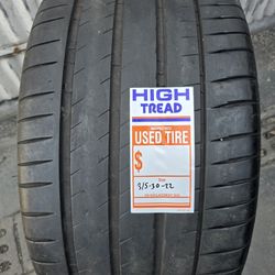 (1) 315 30 22 Michelin Pilot Sport 4S Tire 