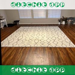 control lot Persian-Style Rug - Graceful Home Styling