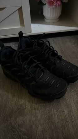 Nike vapor max shoes