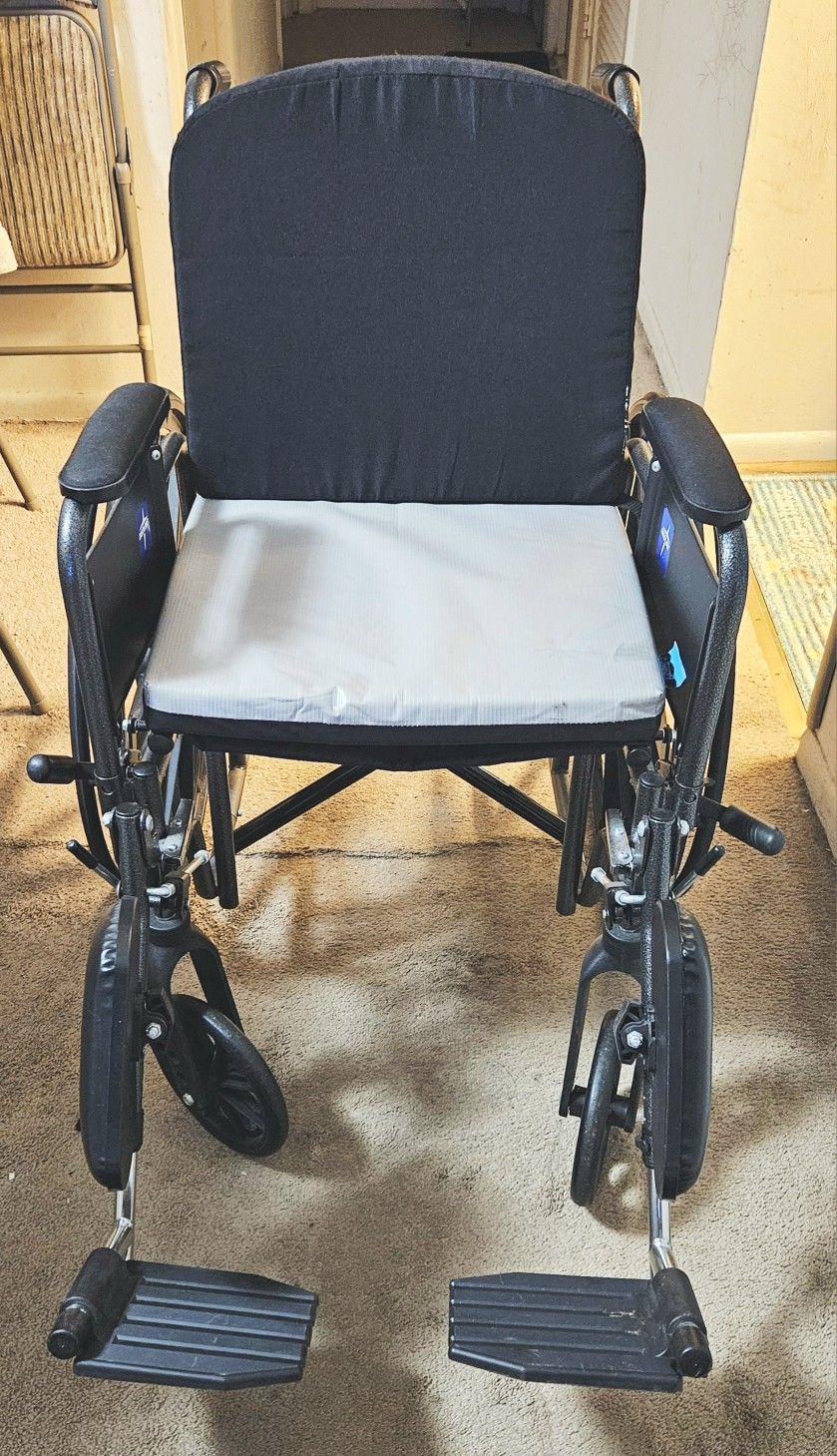 Proactive Wheelchair for adult