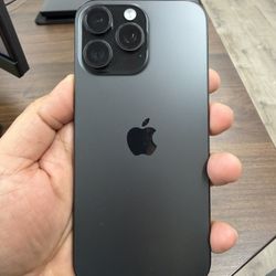 iPhone 16 Pro Max Unlocked 256 GB