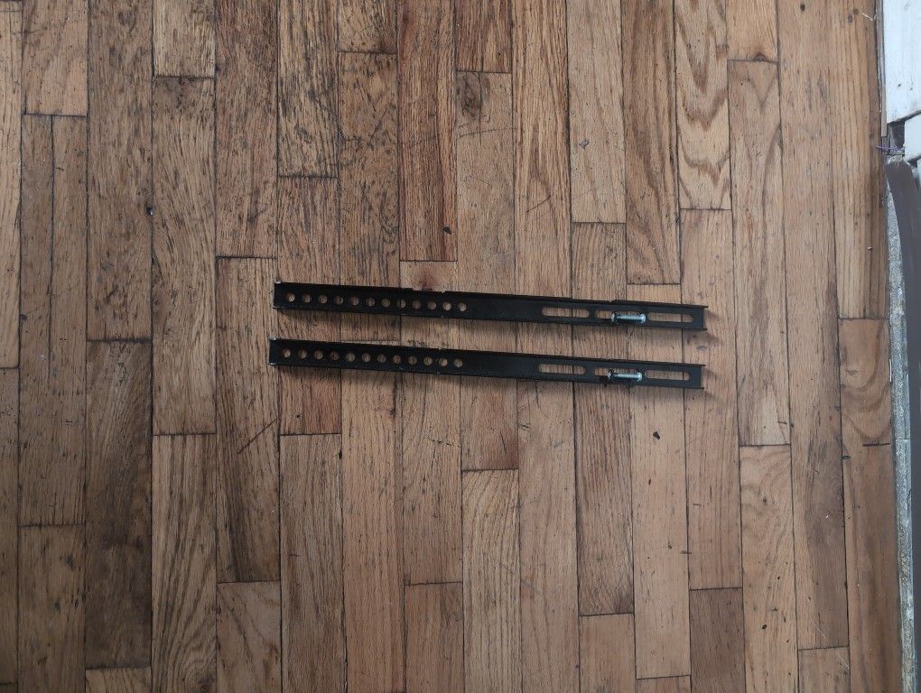 2 TV Wall Mount Brackets (Pair)
