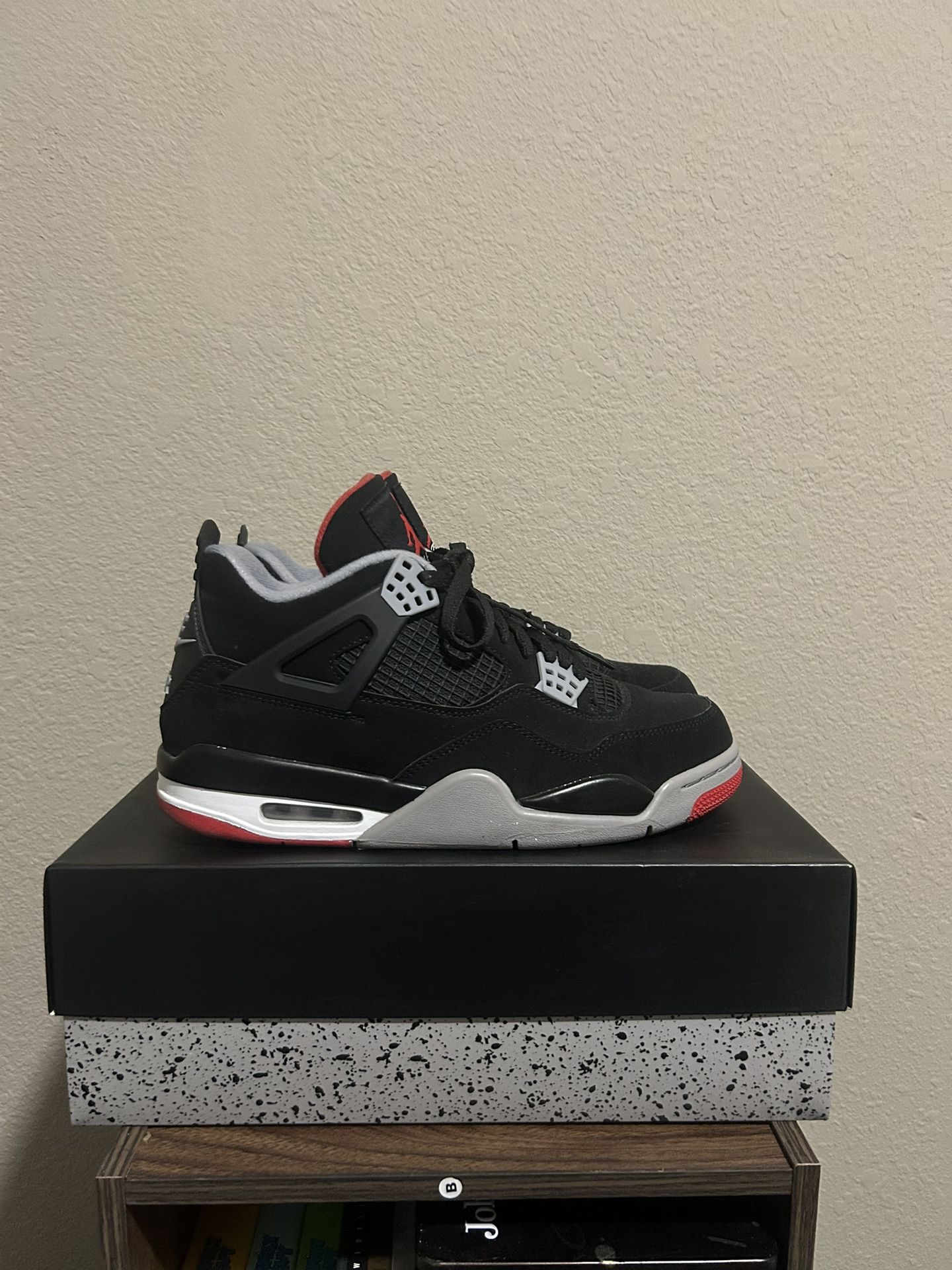 Jordan 4 Bred