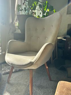 Velvet chair