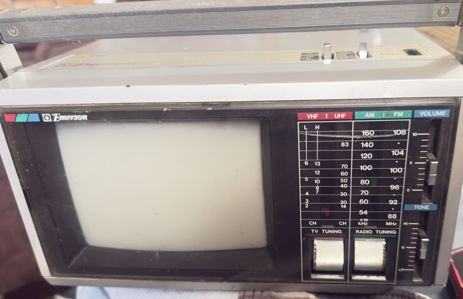 Vintage Emerson PC5A 5.5" Color Television & AM/FM Receiver