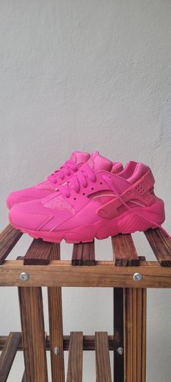 Nike Air Huarache Run - Hot Pink - 4.5 Youth