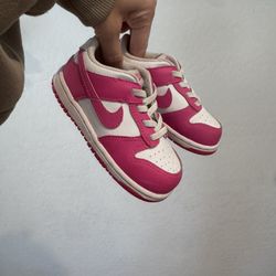 Toddler Nikes Size 8