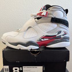 Jordan 8 Retro Bugs Bunny Size 8.5 Mens -$260