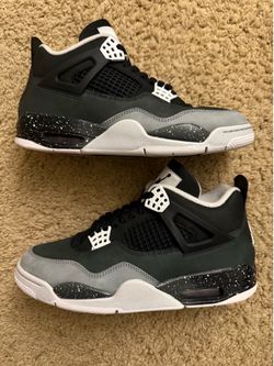 Size 8.5 (Used condition, without box) - 2024 Air Jordan 4 fear black grey