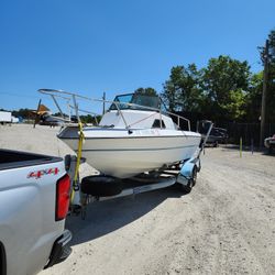 1989 Chapparrell 204 Fisherman