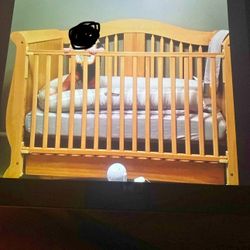 Brand new crib never used.