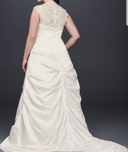 Wedding dress for sale