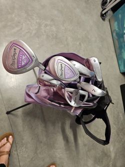MacGregor juniors golf set 9-12 years old