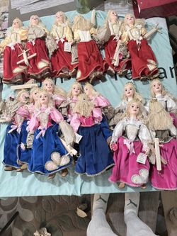 NEW Bundle Lot of 12 Original Czech Princess Marionette Dolls – Praha (18–19”)