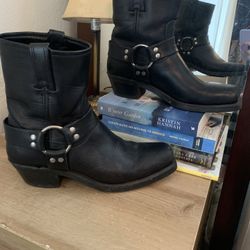 Frye Leather Short Harness Moto Boot Sz 9 Woman