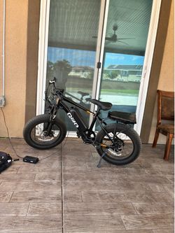 Qlife Racer Fat tires ( Looking for offers or trades for another Ebike)