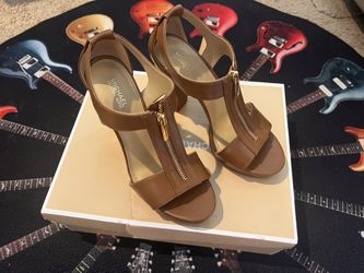 Michael kors Heels Size 7 M