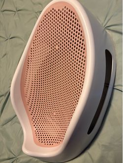 Baby girl bath  seat