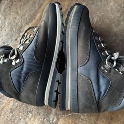 Women’s Timberland Boots, Size 8.5 $10 Very good condition. See pictures. 