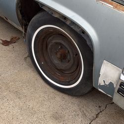 Cadillac Coupe Deville Stocks 