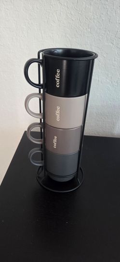 4 Ceramic Coffee Mugs with support