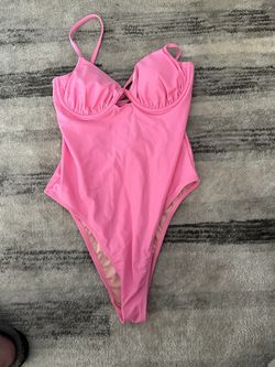 Medium Women’s Bathing Suit One Piece