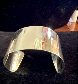Taxco TO-85, Sterling silver, 7.75 (gap included), Large Cuff Bracelet. 45.5g