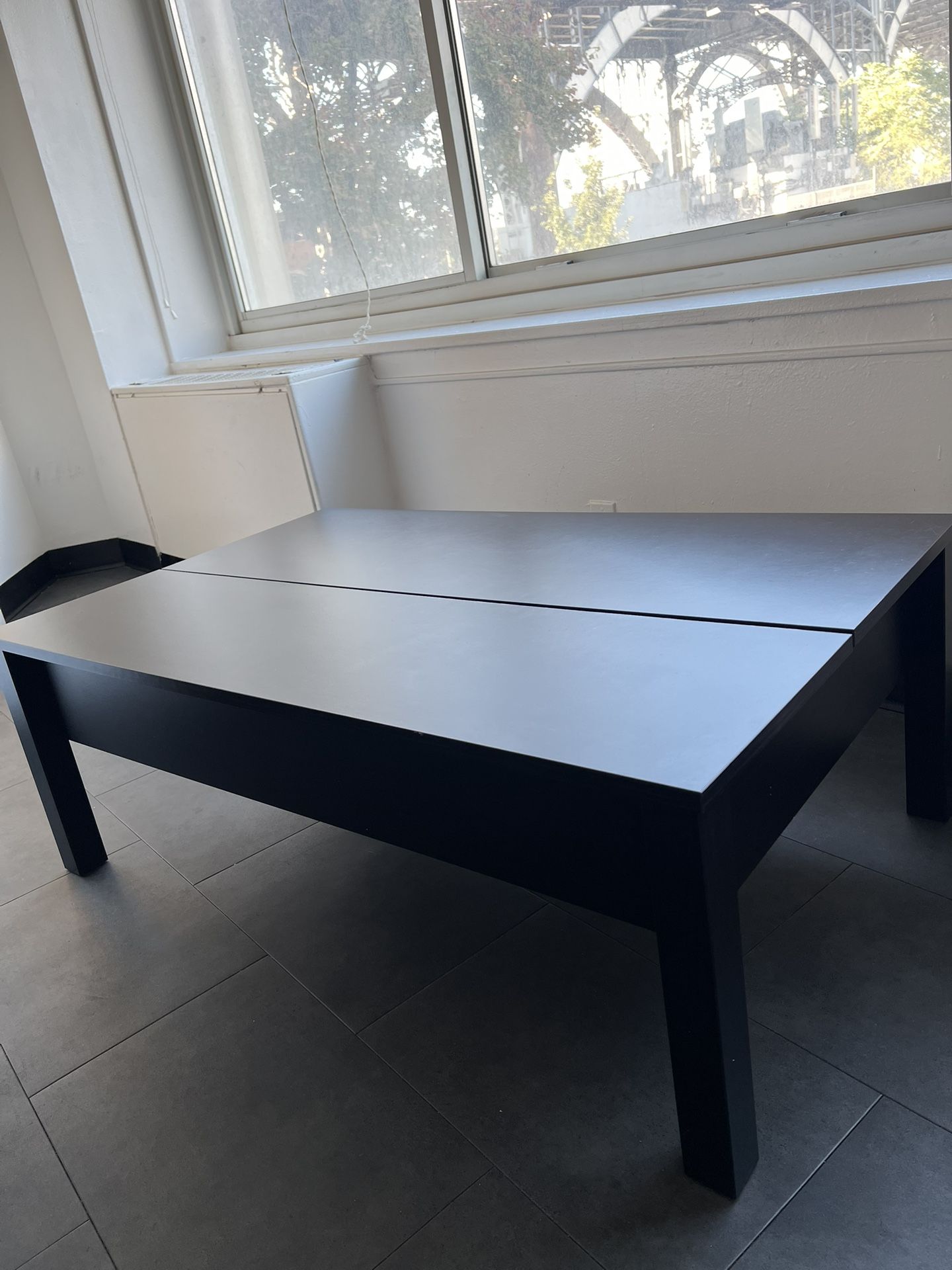 Black Lift Top Coffee Table - MOVING OUT SALE ✈️✈️