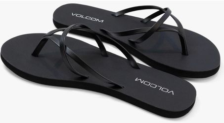 Volcom sandals size 9 NEW