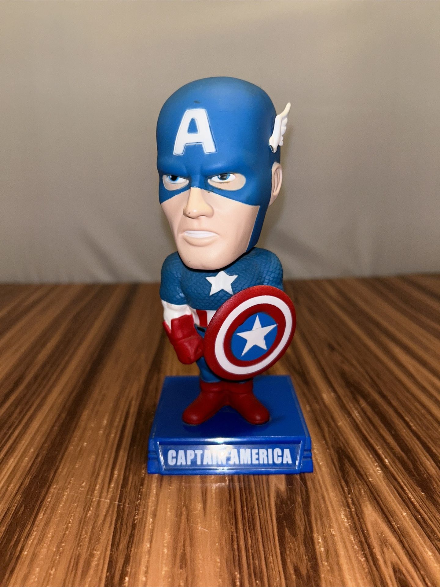Marvel Funko Bobblehead Captain America 2008 7”