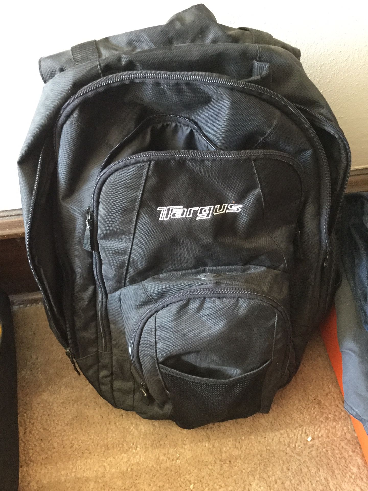 Targus 16” Groove Laptop Backpack