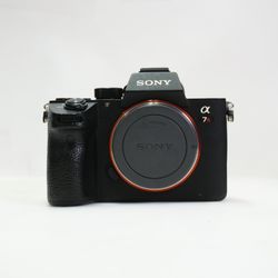 Sony Alpha A6400 24.2MP Mirrorless Digital Camera